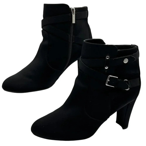 Unisa Unryder Womens 8.5M Black Ankle Bootie Buckle Straps Zip up Biker Boots - Picture 1 of 16